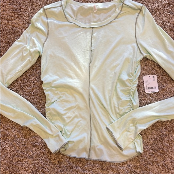NWT Free People Right On Run Long Sleeve Top Pistachio Green Blue Small - Picture 4 of 6